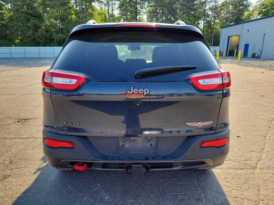 2017 JEEP CHEROKEE TRAILHAWK 6
