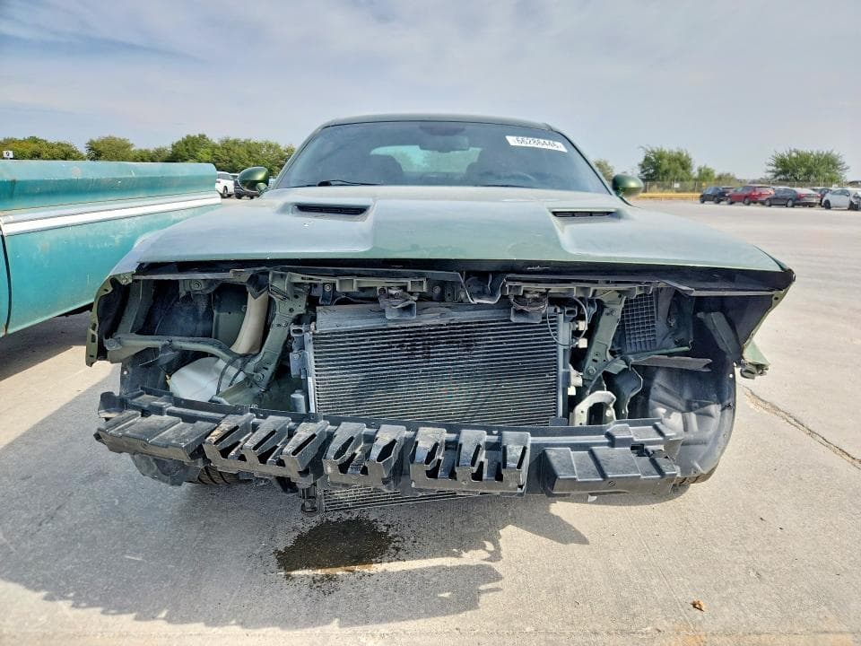 2021 DODGE CHALLENGER SXT 5
