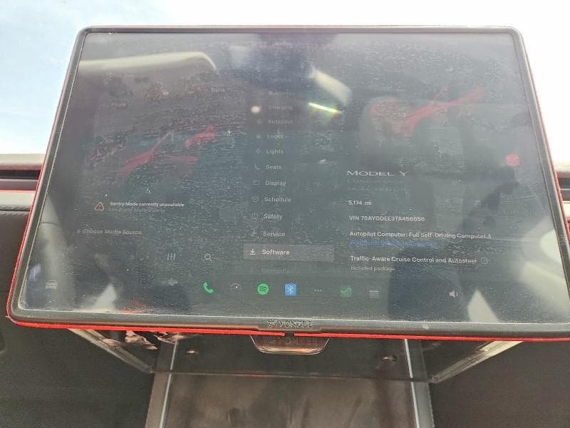 2026 TESLA MODEL Y 9