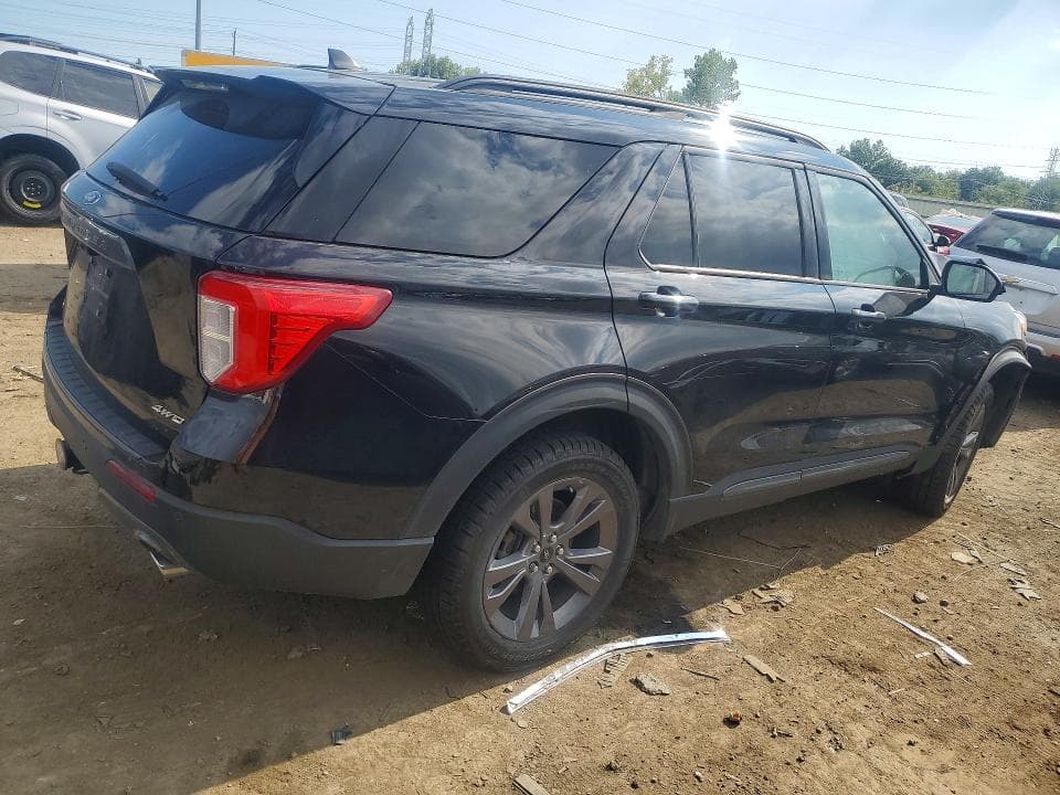 2023 FORD EXPLORER XLT 3