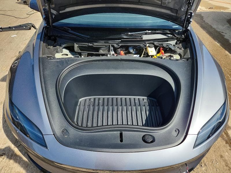 2024 TESLA MODEL 3 11