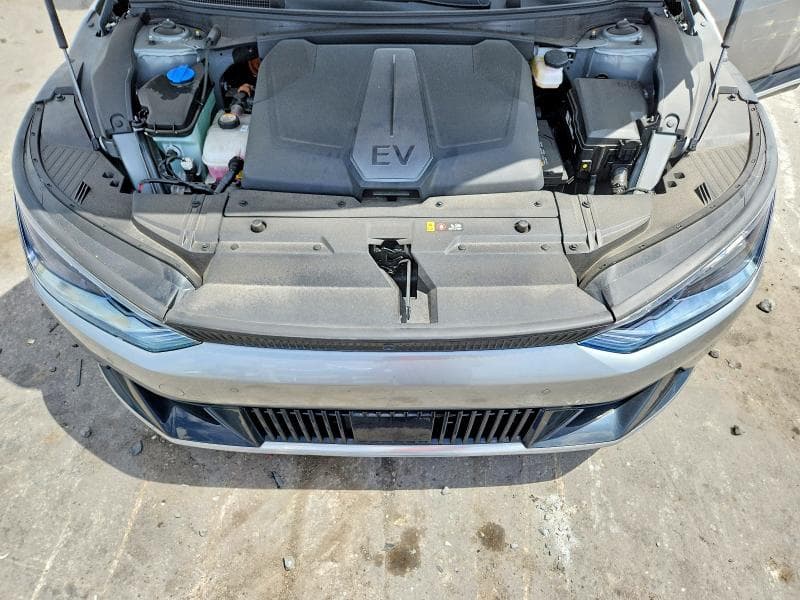 2022 KIA EV6 WIND 11