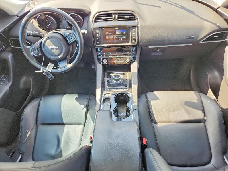 2017 JAGUAR F-PACE PREMIUM 8