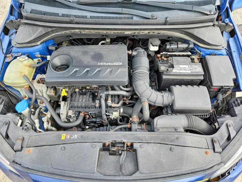 2017 HYUNDAI ELANTRA ECO 11