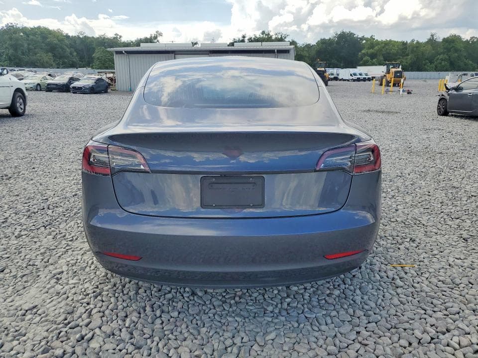 2020 TESLA MODEL 3 6