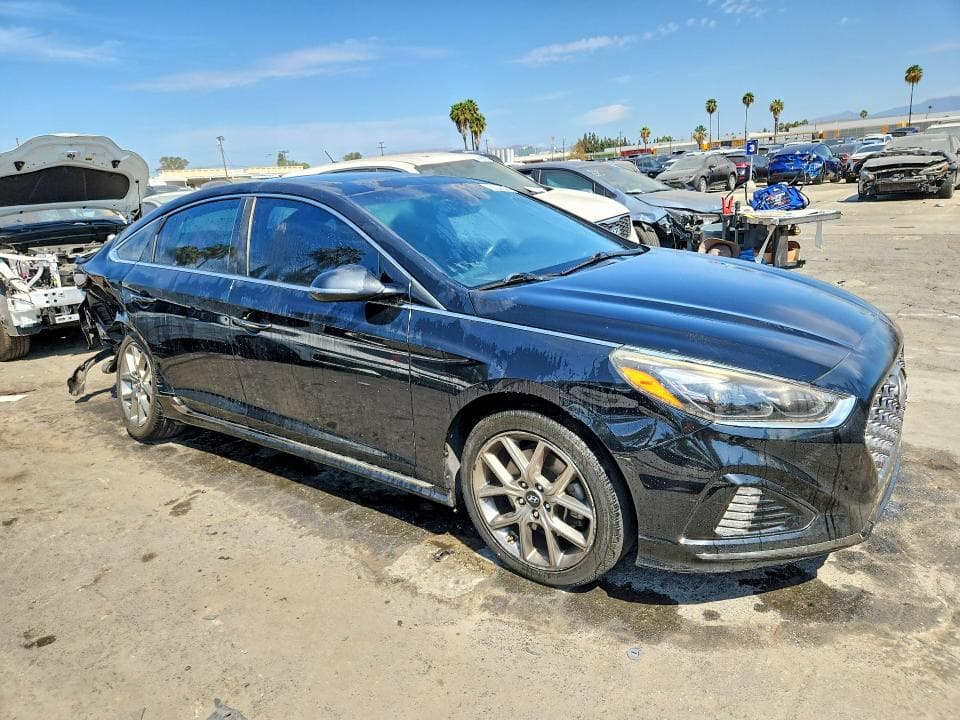 2018 HYUNDAI SONATA LIMITED 2.0T 4