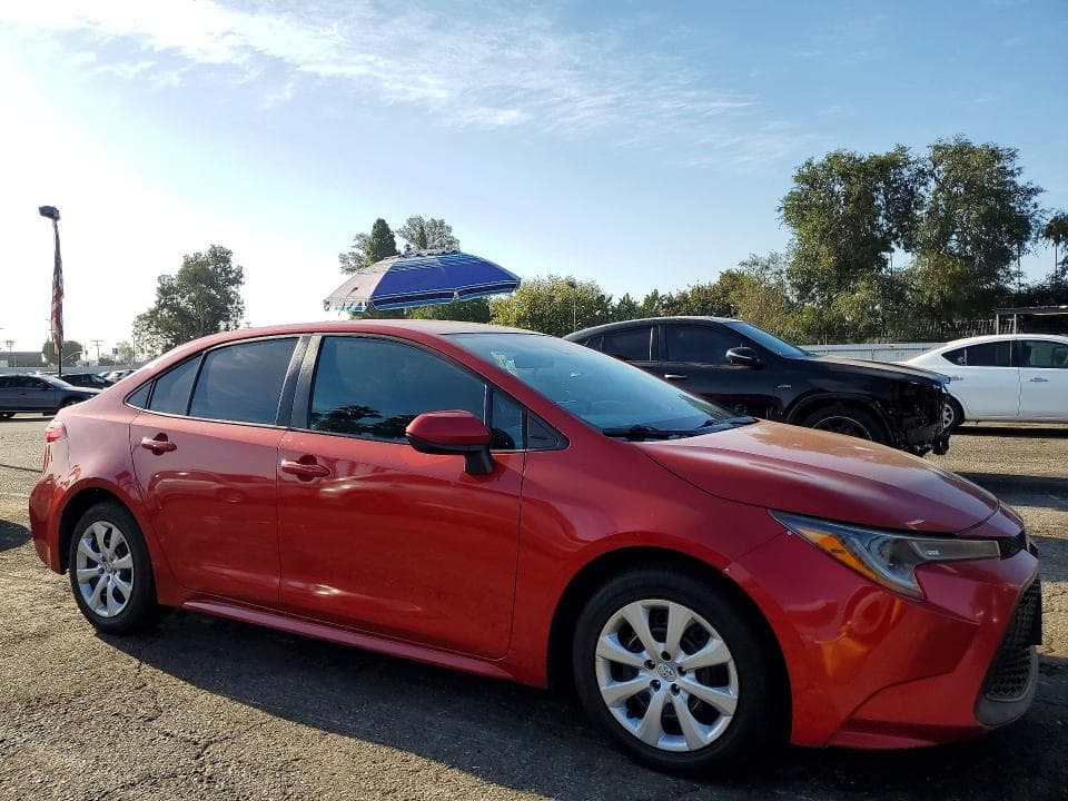 2021 TOYOTA COROLLA LE 4