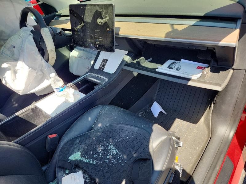 2021 TESLA MODEL Y 8