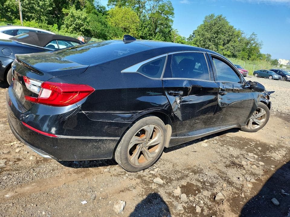 2018 HONDA ACCORD EX 3