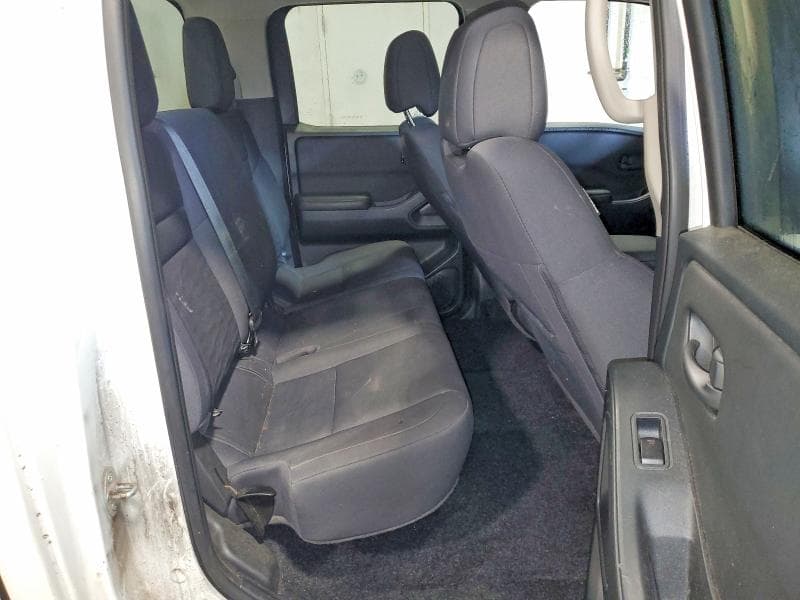 2023 NISSAN FRONTIER S 10