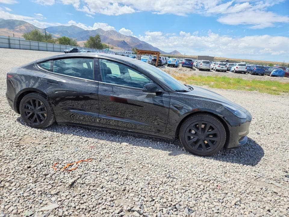 2021 TESLA MODEL 3 4