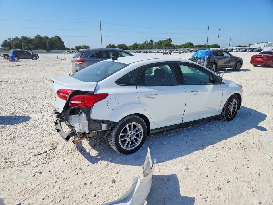 2018 FORD FOCUS SE 3