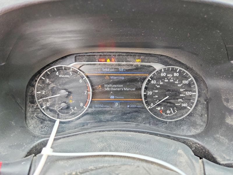 2019 NISSAN ALTIMA SV 9