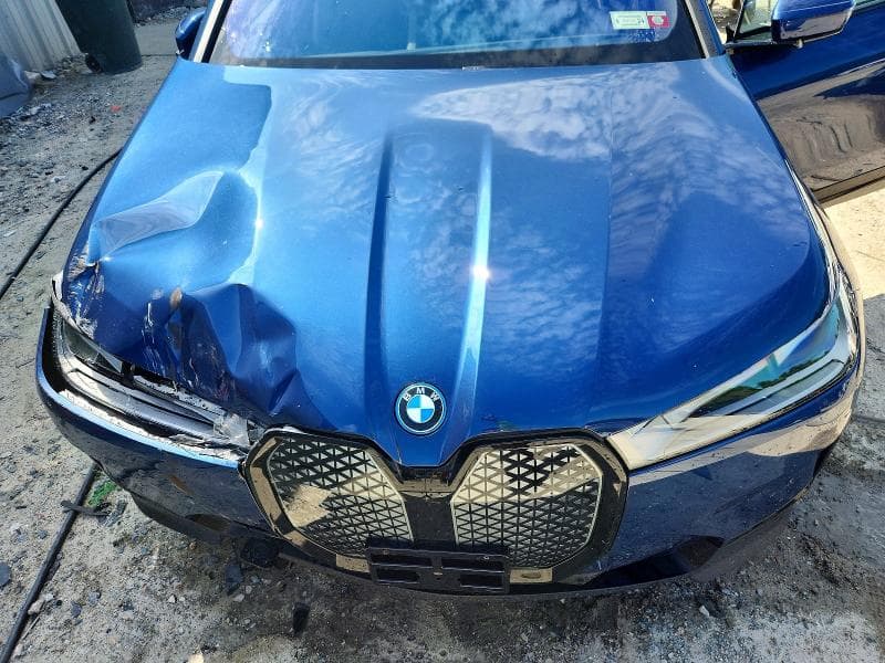 2022 BMW IX XDRIVE50 12