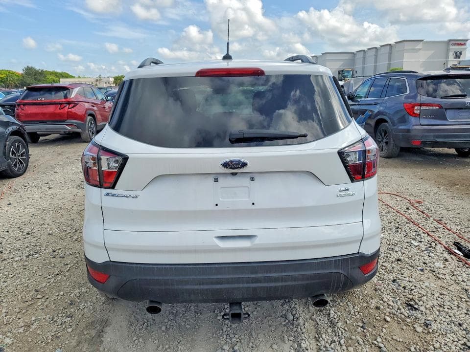 2018 FORD ESCAPE SE 6