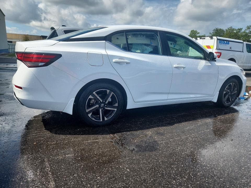 2025 NISSAN SENTRA SV 3