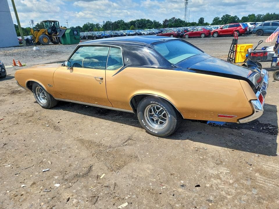 1972 OLDSMOBILE CUTLASS 2