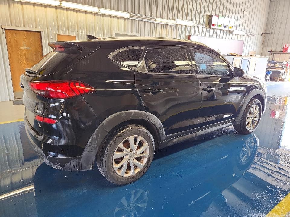 2021 HYUNDAI TUCSON VALUE 3