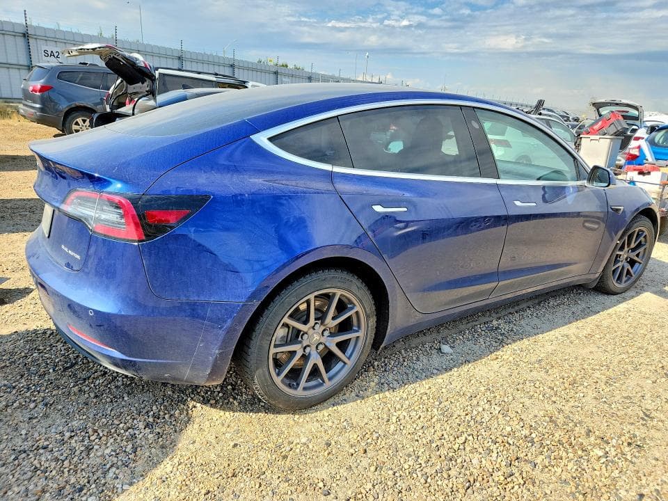 2020 TESLA MODEL 3 3