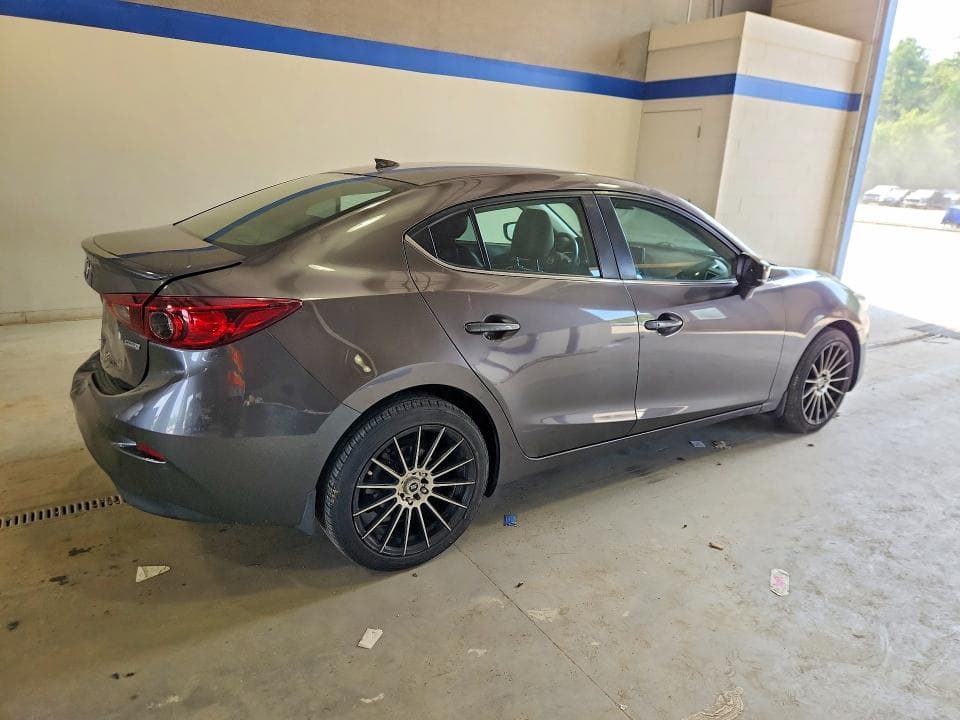 2018 MAZDA 3 TOURING 3