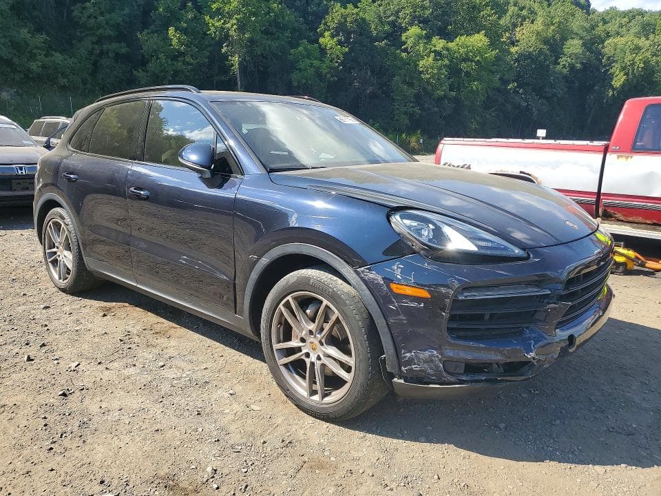 2019 PORSCHE CAYENNE 4