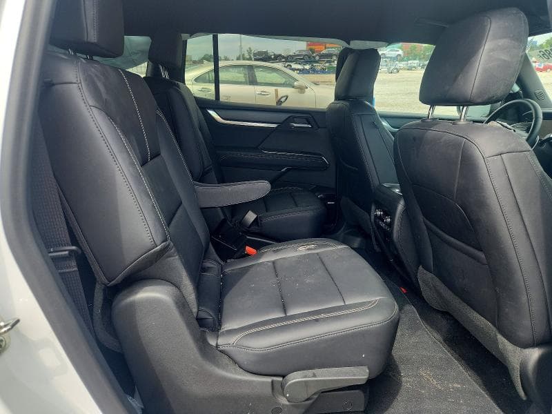 2025 GMC ACADIA ELEVATION 11