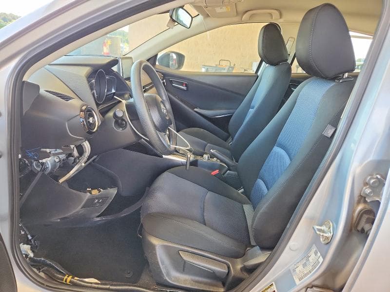 2017 TOYOTA YARIS IA BASE 7