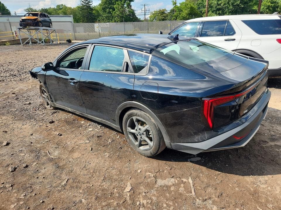 2026 KIA K4 LXS 2