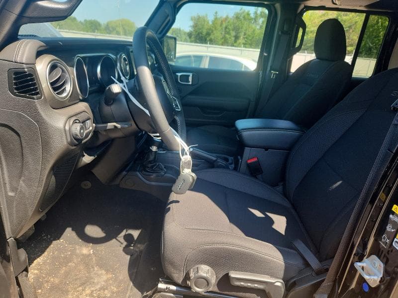 2023 JEEP WRANGLER SAHARA 7