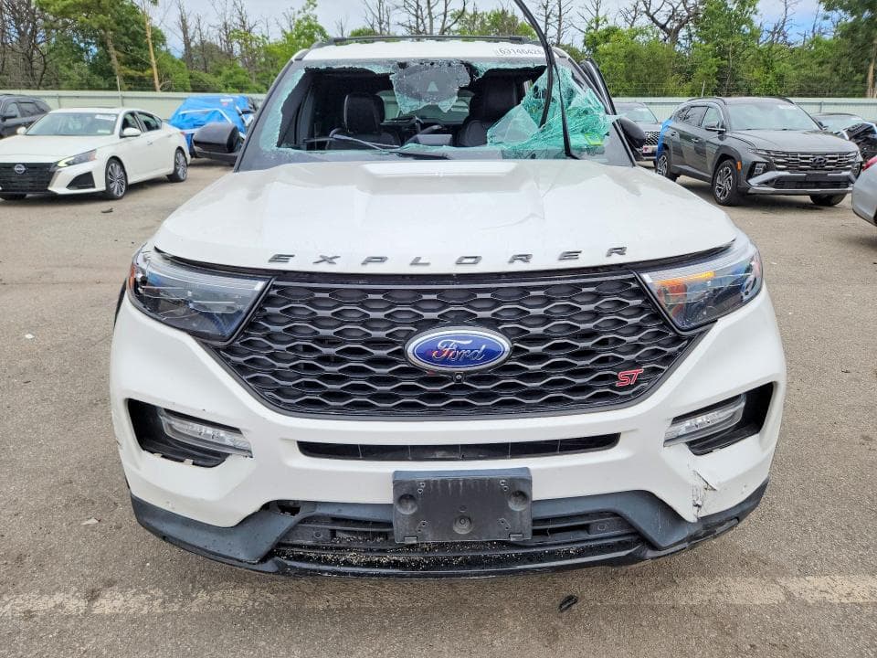 2022 FORD EXPLORER ST 5