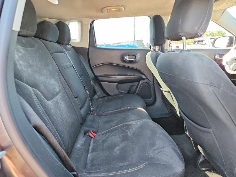 2018 JEEP COMPASS SPORT 11