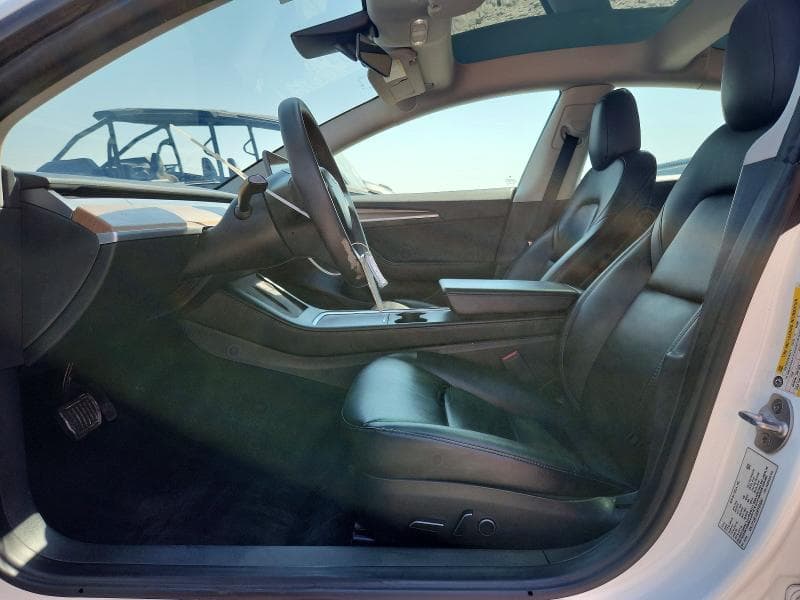 2023 TESLA MODEL 3 7