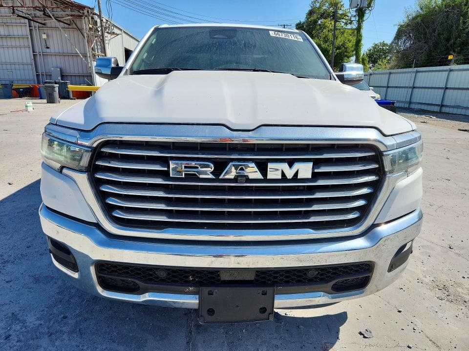 2025 RAM 1500 LARAMIE 5