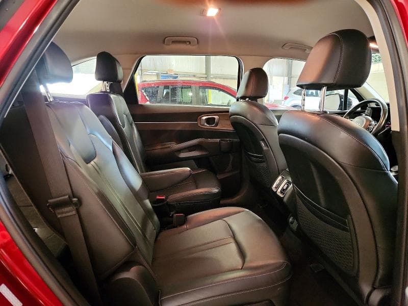 2021 KIA SORENTO EX 10