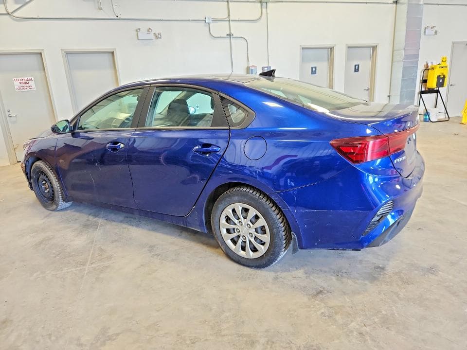 2023 KIA FORTE LX 2