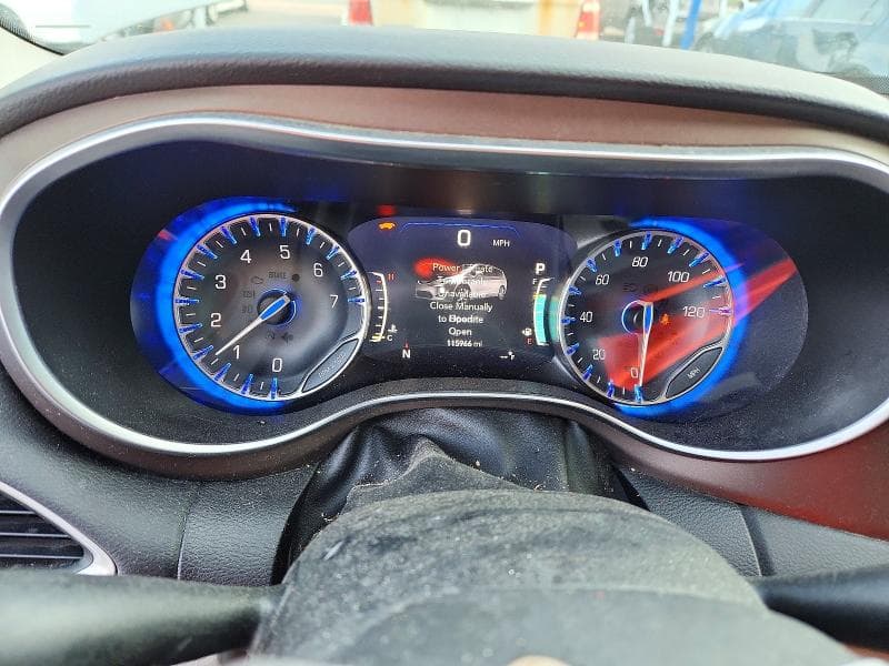 2017 CHRYSLER PACIFICA TOURING L PLUS 9