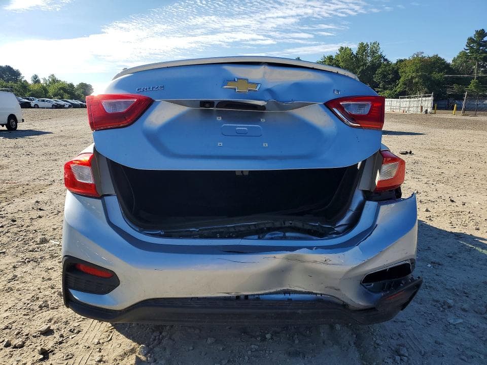 2017 CHEVROLET CRUZE LT 6