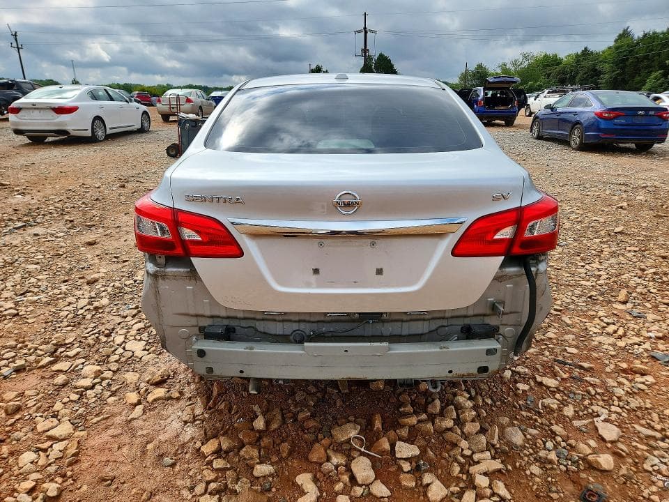 2019 NISSAN SENTRA SV 6