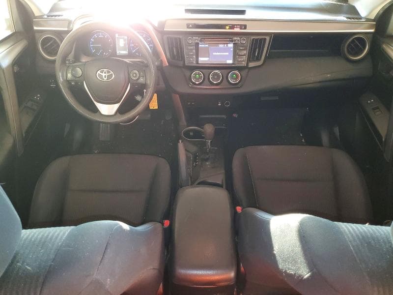 2018 TOYOTA RAV4 LE 8