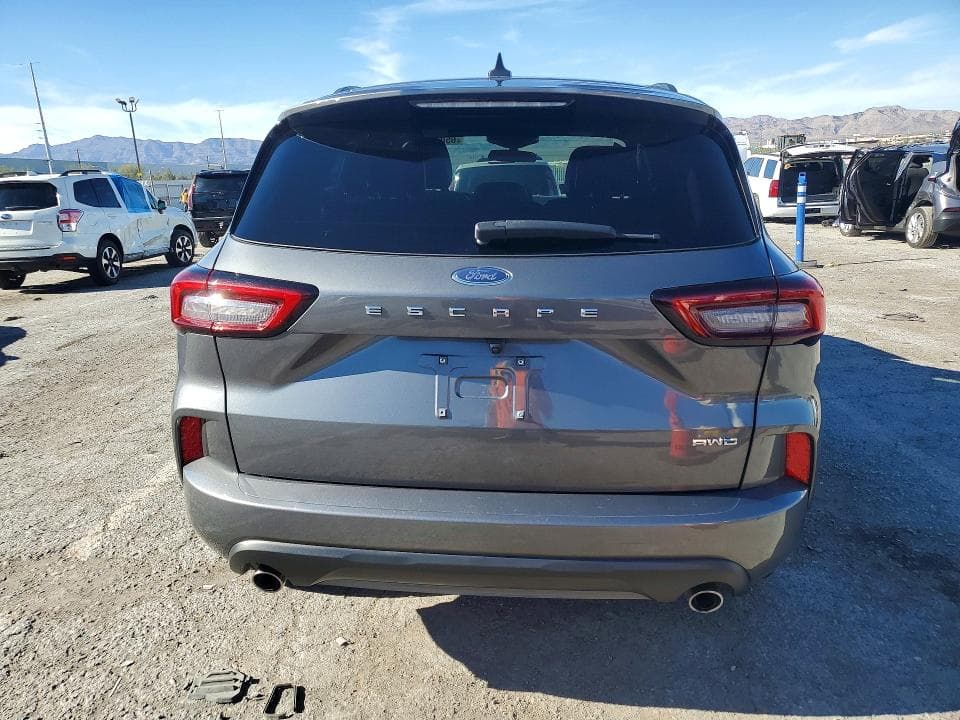 2024 FORD ESCAPE ST LINE 6