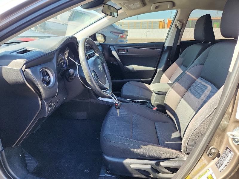 2017 TOYOTA COROLLA LE 7