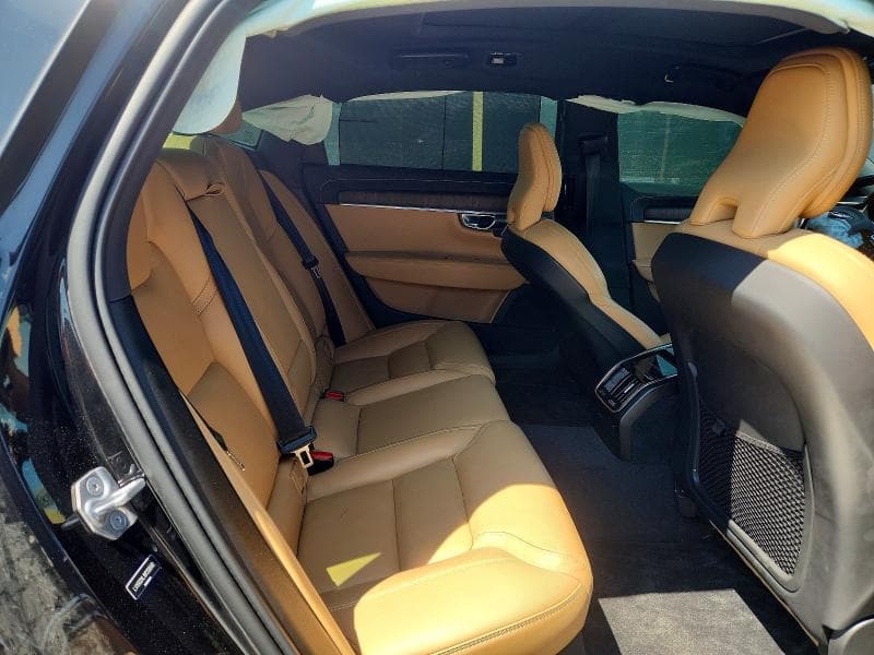 2022 VOLVO S90 B6 INSCRIPTION 10
