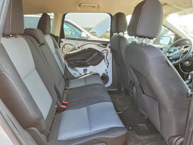 2017 FORD ESCAPE SE 11