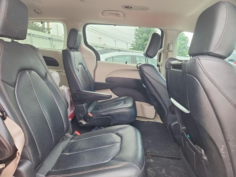 2018 CHRYSLER PACIFICA TOURING L PLUS 11
