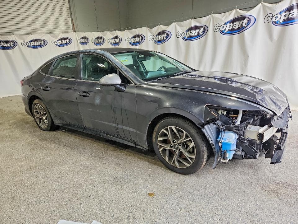2021 HYUNDAI SONATA SEL 4