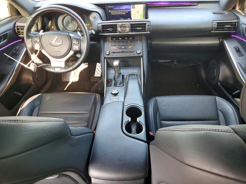 2019 LEXUS IS 300 8