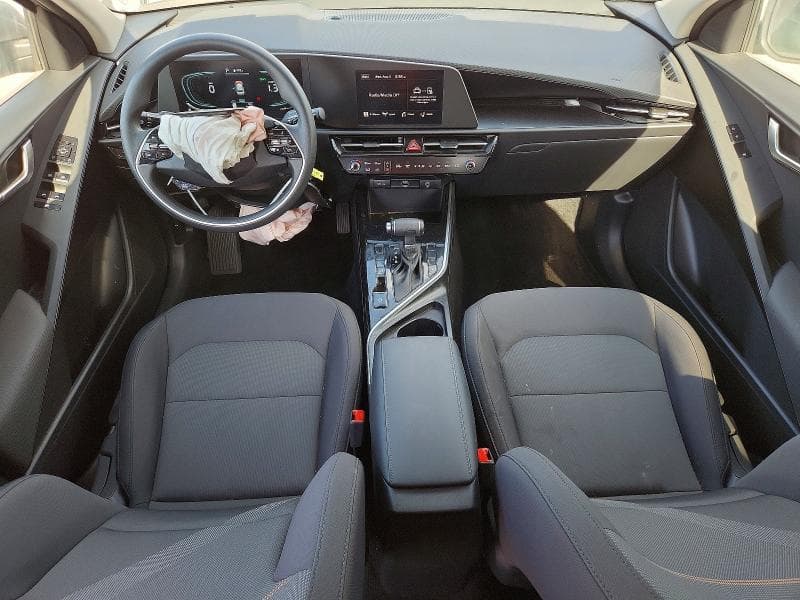 2026 KIA NIRO LX 8