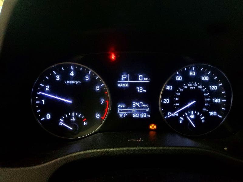 2017 HYUNDAI ELANTRA SE 9