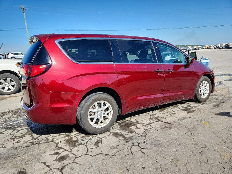 2020 CHRYSLER PACIFICA TOURING 3