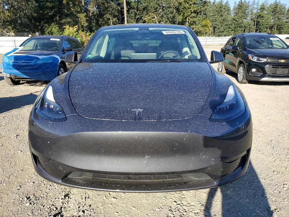 2023 TESLA MODEL Y 5